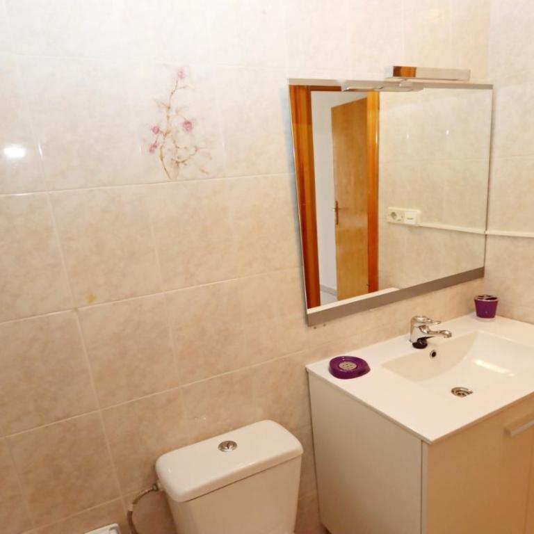 R-6048 Apartamento Avenida Habaneras - Two-Bedroom Apartment - 11