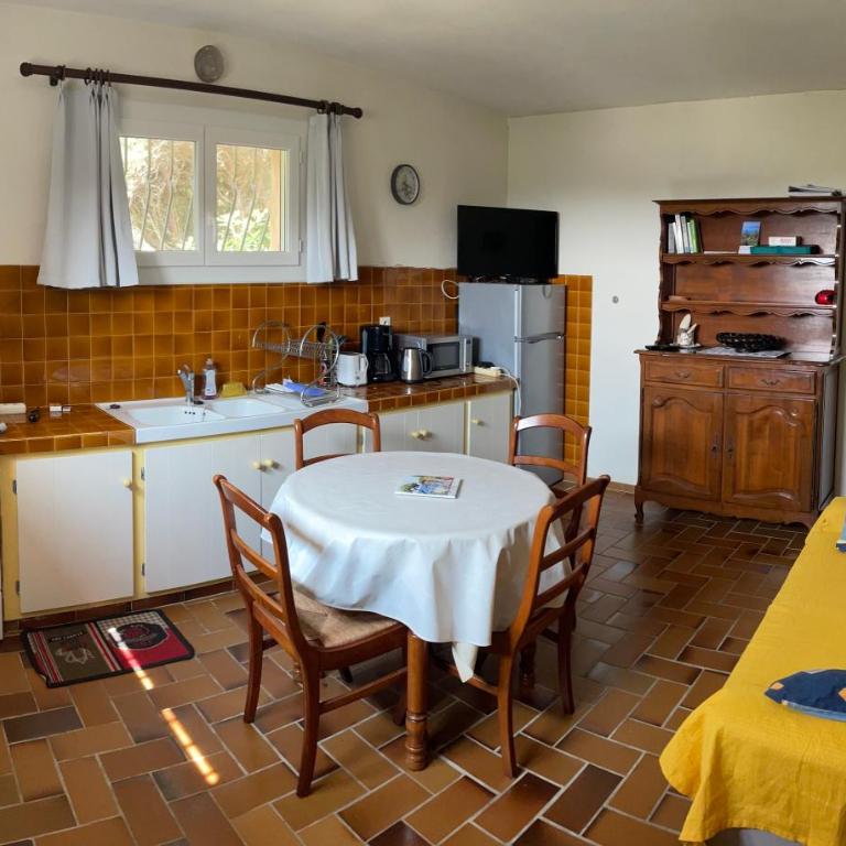 Casa Paulette - One-Bedroom Apartment - 3