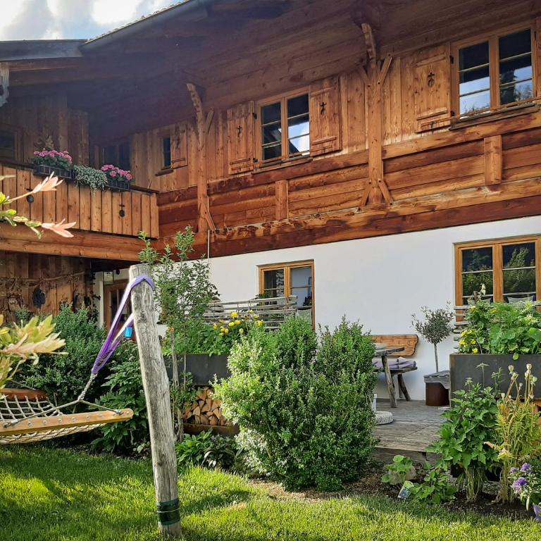 Ferienwohnung Allgäutraum mit Bergblick - Apartment mit 1 Schlafzimmer, Balkon und Bergblick - 16