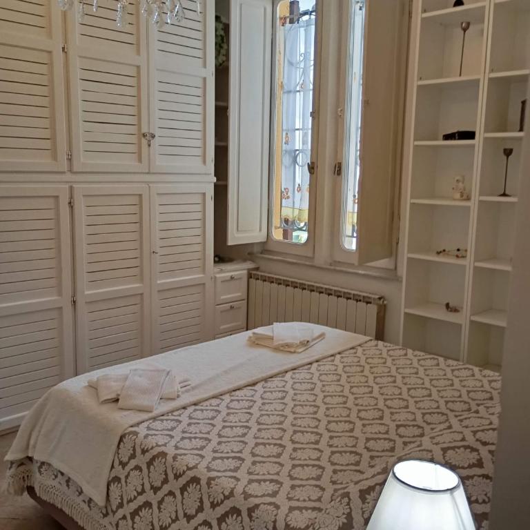Small Luxury Bed & Breakfast - Camera Matrimoniale - 4