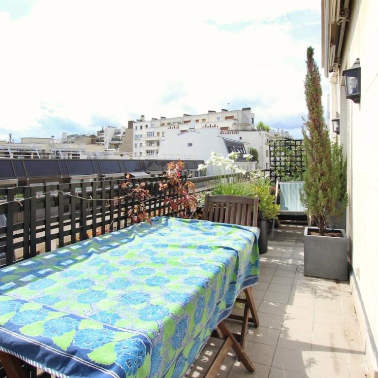 Stunning flat with terrasse - Trocadéro - Apartamento de 2 dormitorios con balcón y terraza - 20