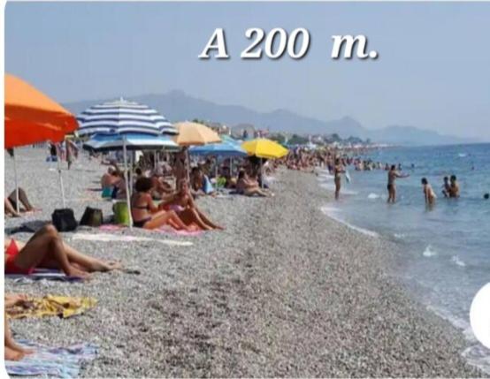 Fondachello sea - Villa con 2 Camere da Letto - 37
