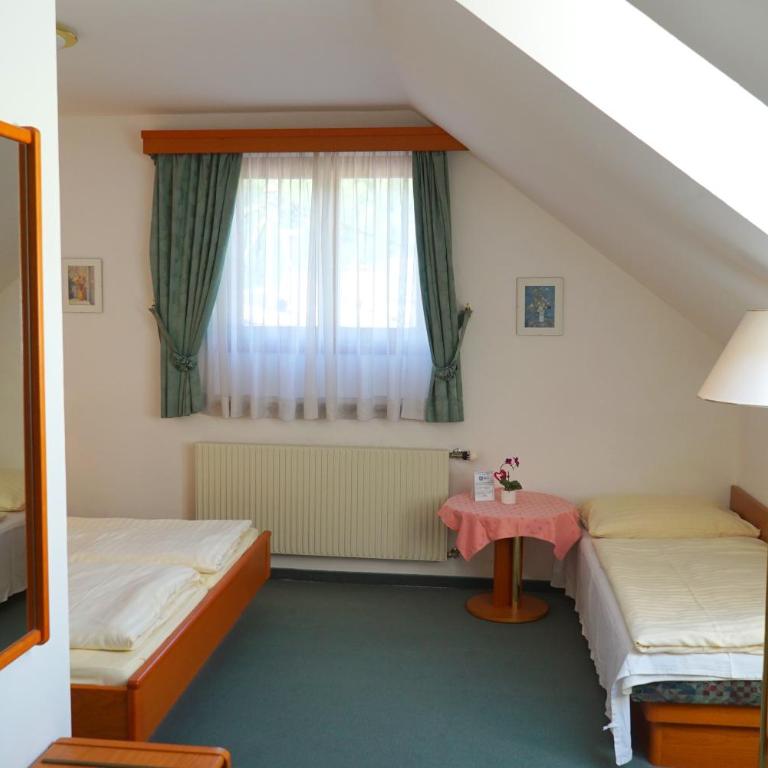 Pension Besser - Studio-Apartment mit Balkon - 3