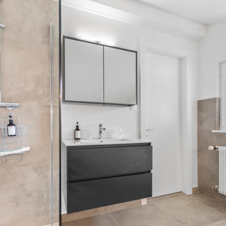 Attique rénové avec jacuzzi 6 pers à Savièse - Apartment mit 2 Schlafzimmern - 10