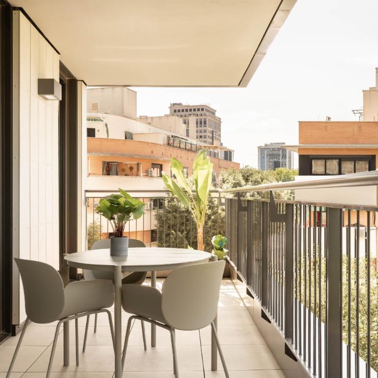NewMad en Madrid - Two-Bedroom Apartment with Terrace XLII - 4