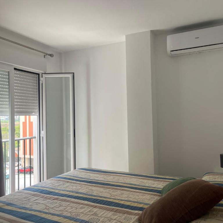 Apartamento en Almuñécar con piscina comunitaria - Apartamento de 3 dormitorios - 6