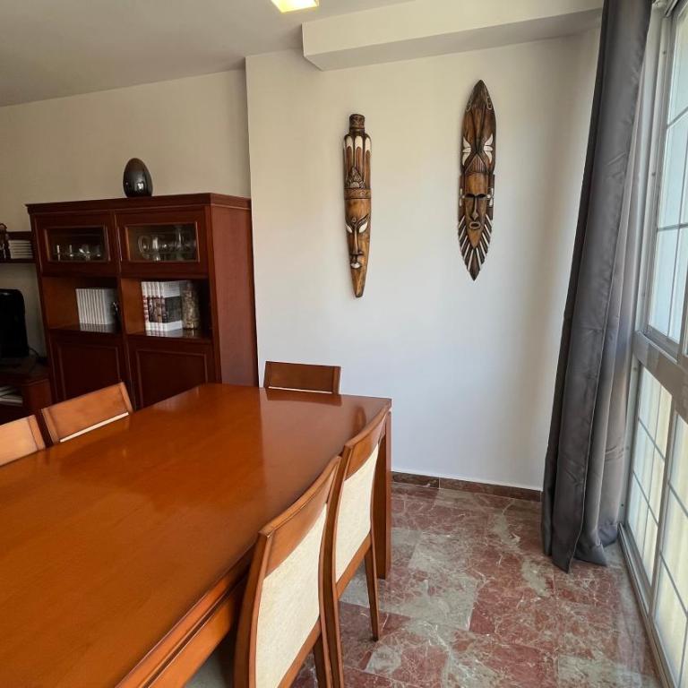 Apartamento en Almuñécar con piscina comunitaria - Apartamento de 3 dormitorios - 5