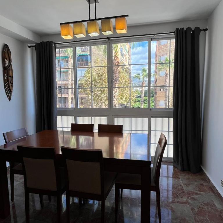 Apartamento en Almuñécar con piscina comunitaria - Apartamento de 3 dormitorios - 19