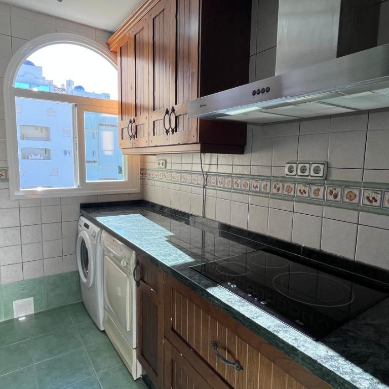 Apartamento en Almuñécar con piscina comunitaria - Apartamento de 3 dormitorios - 22