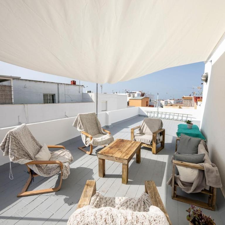 Family home in Barbate patio & Azotea - Casa - 1
