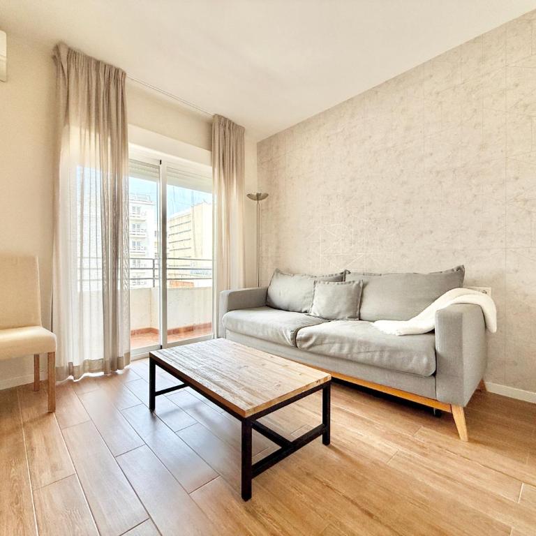 The City Center Flat- EaW Homes - One-Bedroom Apartment - 6