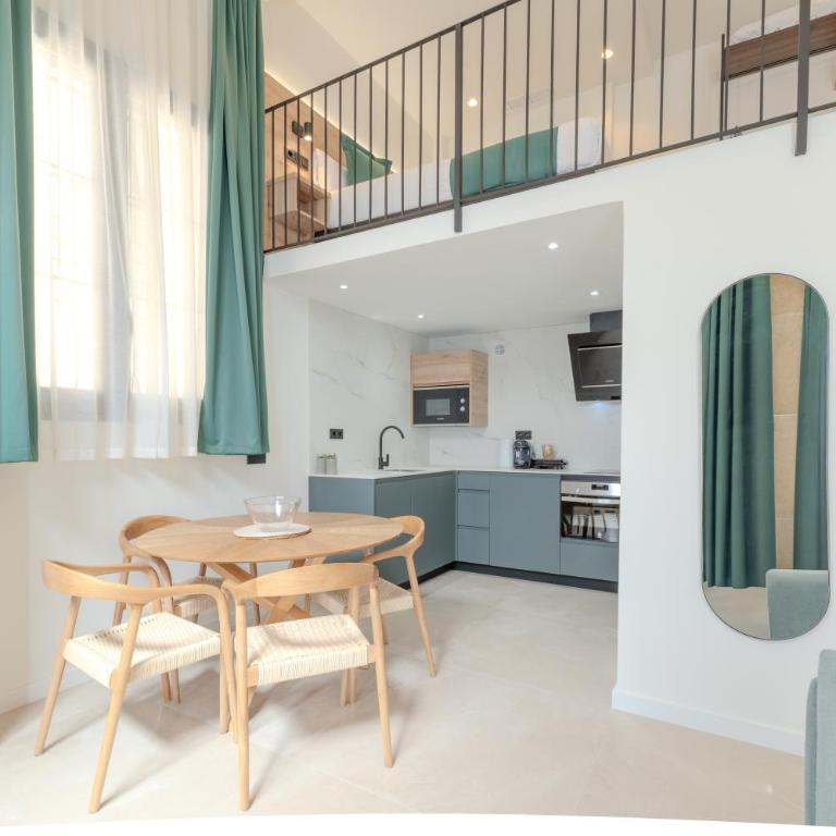 Apartamentos La Basílica by BeAlicante - Deluxe Studio - 15