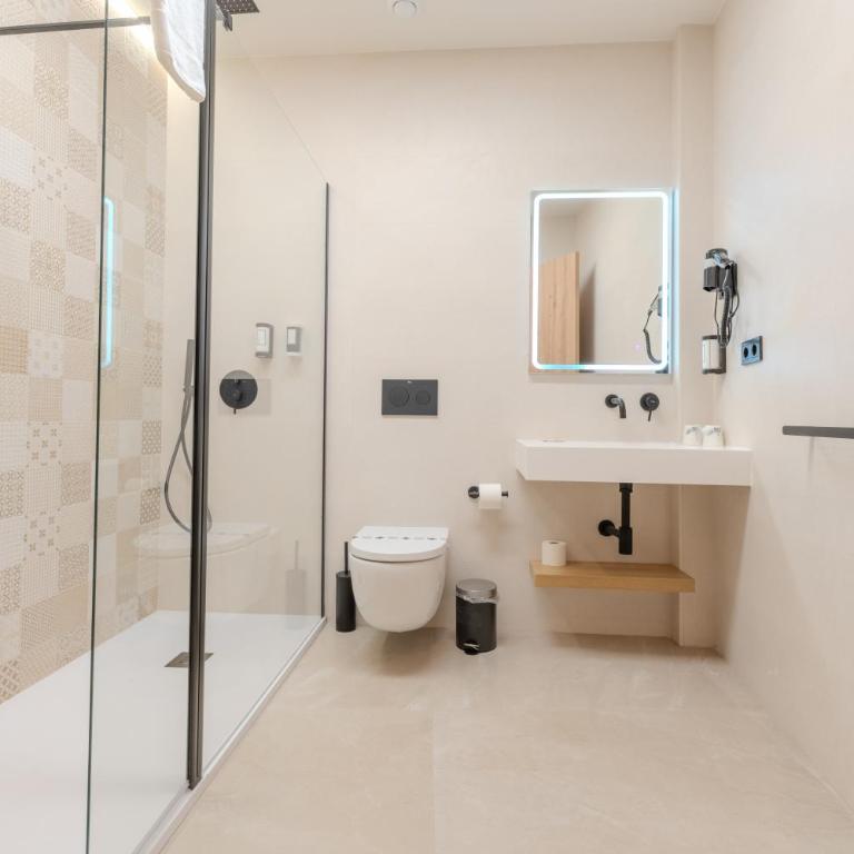 Apartamentos La Basílica by BeAlicante - Deluxe Studio - 16