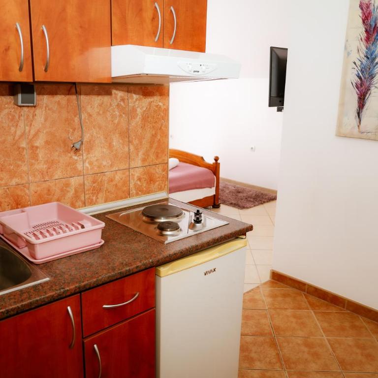 Guest House Ivana - Deluxe King Studio - 31