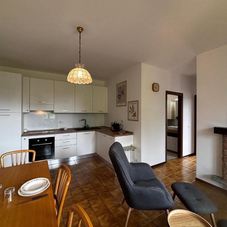 Camellia Apartment Gravedona - Larihome A98 - Appartamento con 2 Camere da Letto - 11