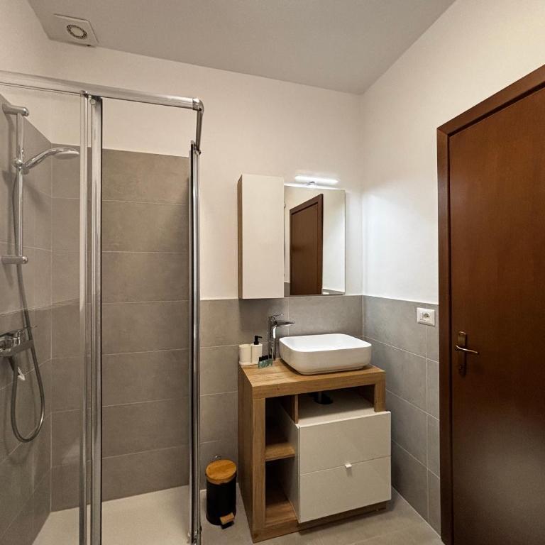 Camellia Apartment Gravedona - Larihome A98 - Appartamento con 2 Camere da Letto - 7