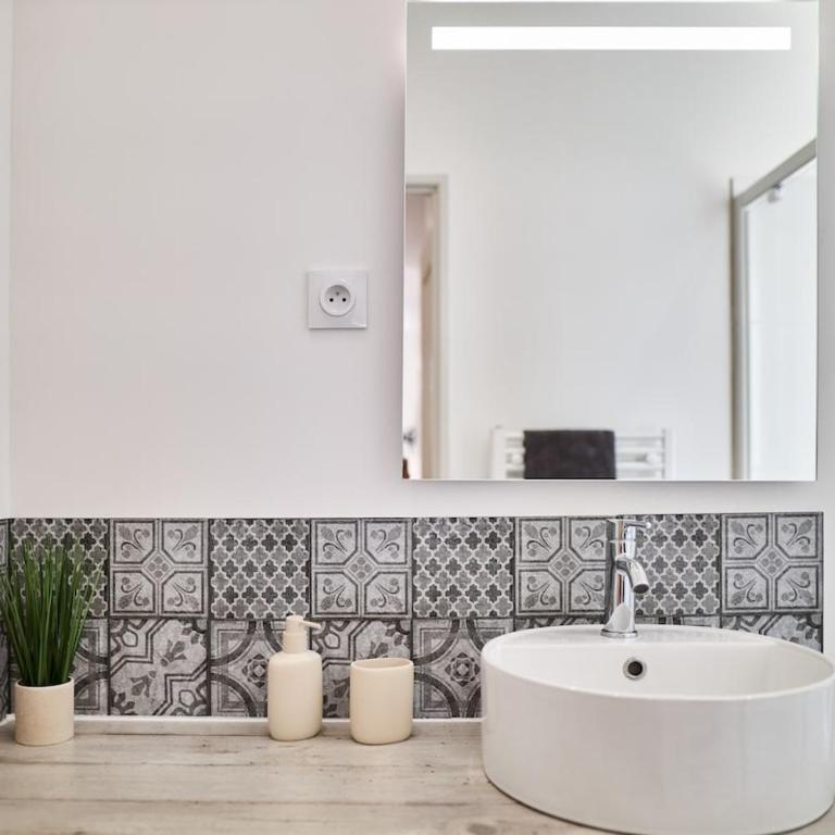 Summer - Centre-Ville Gare - Spacieux - Netflix - Apartamento de 2 dormitorios - 23