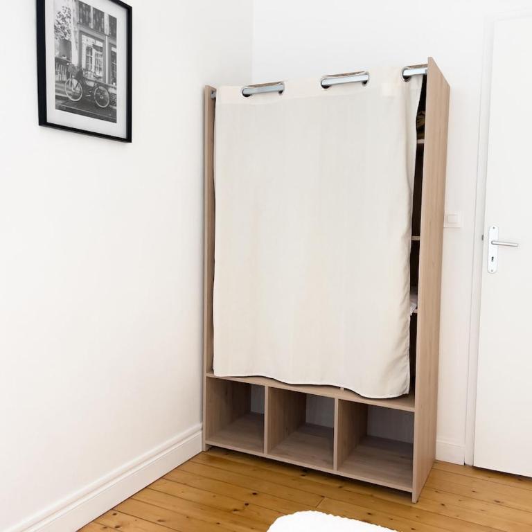 Le Romain - Centre-Ville Gare - Spacieux - Netflix - Appartamento con 2 Camere da Letto - 18