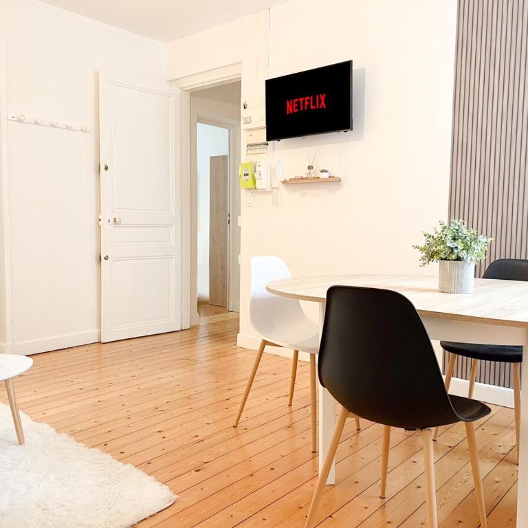Le Romain - Centre-Ville Gare - Spacieux - Netflix - Appartamento con 2 Camere da Letto - 41