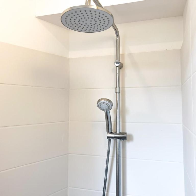 Le Romain - Centre-Ville Gare - Spacieux - Netflix - Appartamento con 2 Camere da Letto - 10