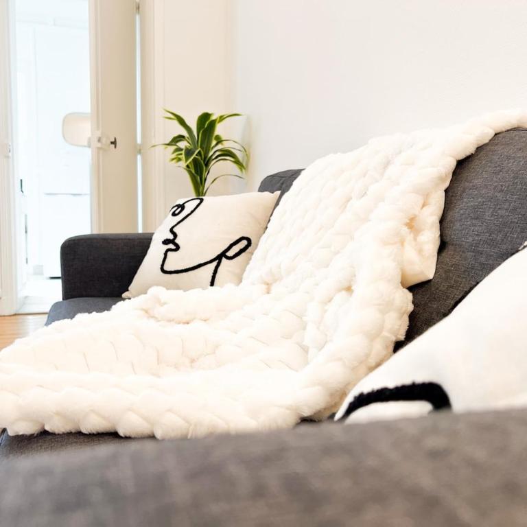 Le Romain - Centre-Ville Gare - Spacieux - Netflix - Appartamento con 2 Camere da Letto - 43