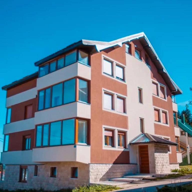 Peace & green - Two-Bedroom Apartment - 8