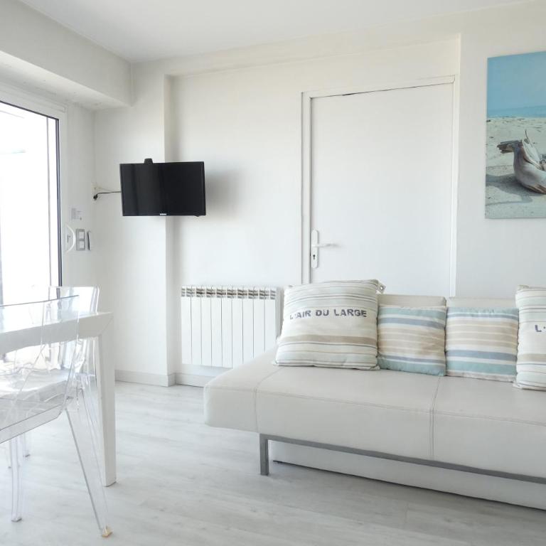OCEAN BLEU - front de mer et balcon - Monolocale con Vista Oceano - 2