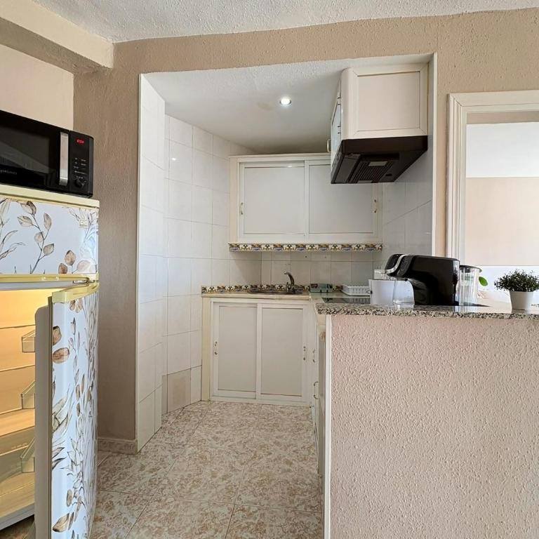 Horizonte Azul Pool & Sea - Cala del Moral, Málaga - Two-Bedroom Apartment - 18