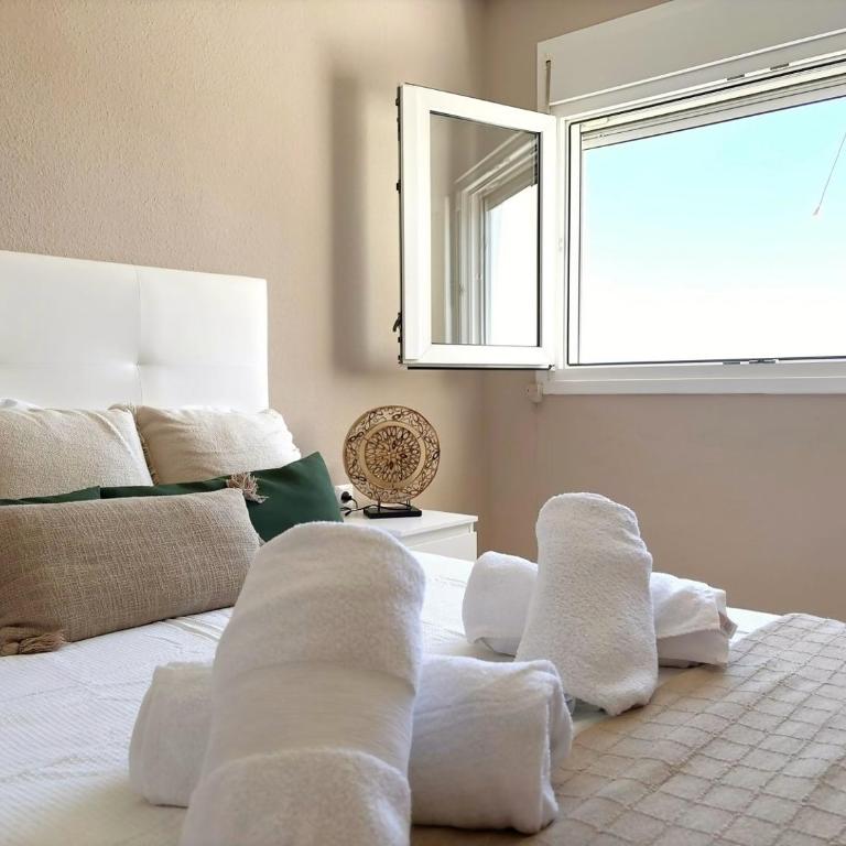 Horizonte Azul Pool & Sea - Cala del Moral, Málaga - Two-Bedroom Apartment - 23
