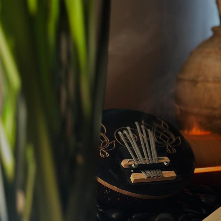 Le Jacaranda - Suite africaine - Sauna & Netflix - One-Bedroom Apartment - 5