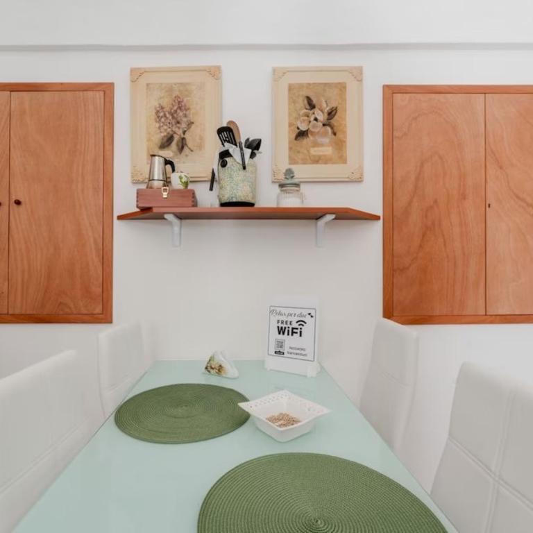 Relax 2 Cuori, Suite with Jacuzzi in Ostuni Historic Center - Deluxe Suite with Spa Bath - 19