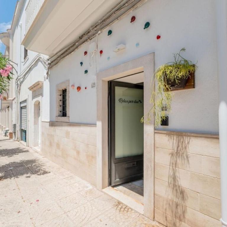 Relax 2 Cuori, Suite with Jacuzzi in Ostuni Historic Center - Deluxe Suite with Spa Bath - 28