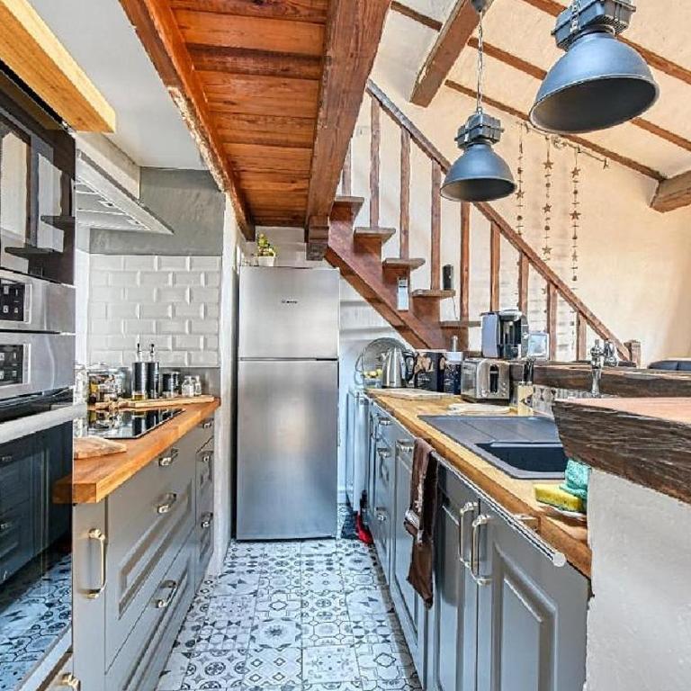 LE BOISE merveilleux duplex rustique, excellent emplacement à quelques pas du Palais - Appartement 3 Chambres Deluxe - 7