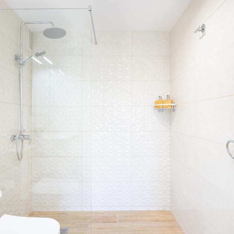 Home2Book Beachside Los Cristianos Apt & Pool - Apartamento de 3 dormitorios - 20