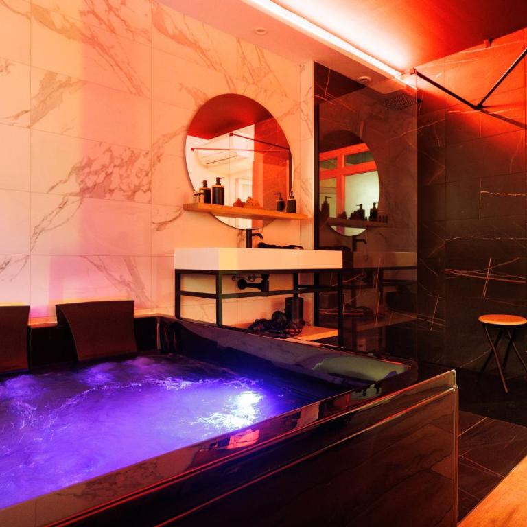 Love Room Marseille - Orion - Apartment mit 1 Schlafzimmer - 6