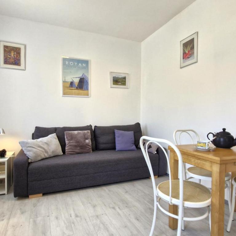 Royan - APPARTEMENT - rez-de-jardin - MARCHE à DEUX PAS PLAGE à 600m - Appartamento - Piano Terra - 4