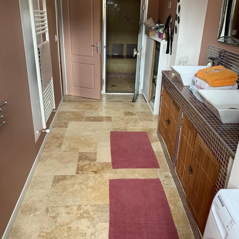 House with hammam between city and circuit - Casa con 4 camere da letto - 4