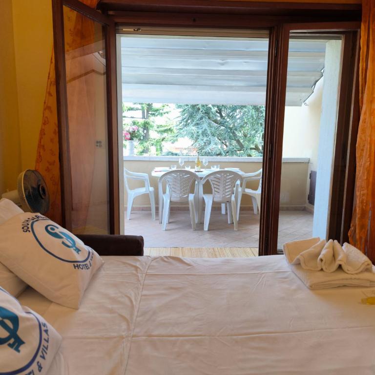 SG Family - Classic Peschiera - Apartment with Balcony - 26