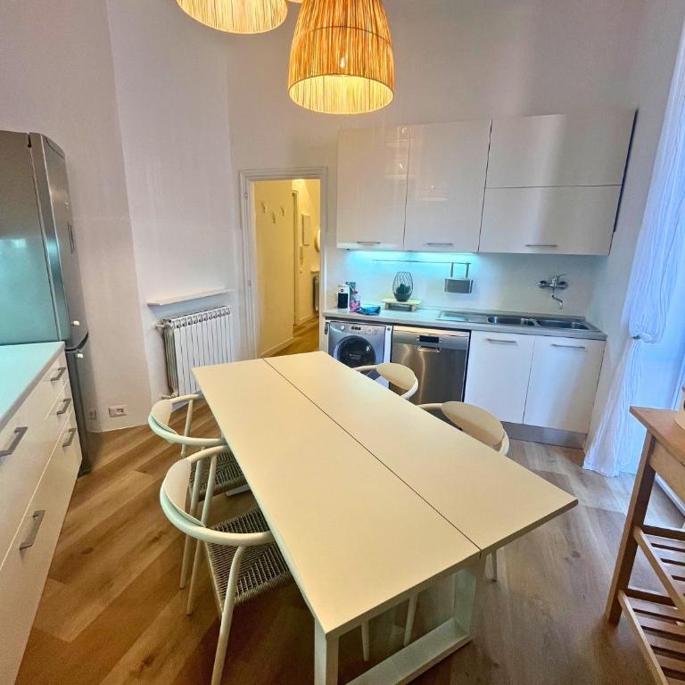 Appartamento raffinato vicino alla spiaggia - Appartamento con 2 Camere da Letto e Balcone - 7