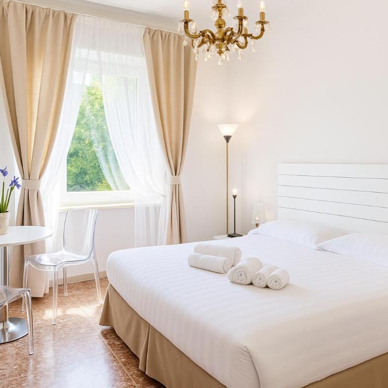 Roma Talenti Breme B&B - Camera Matrimoniale - 1