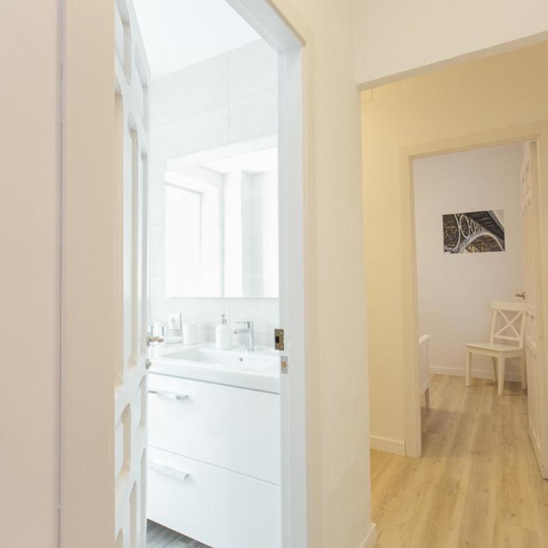 Colorful and diaphanous- 3Bdr 1Bth - Peral - Apartment - 12