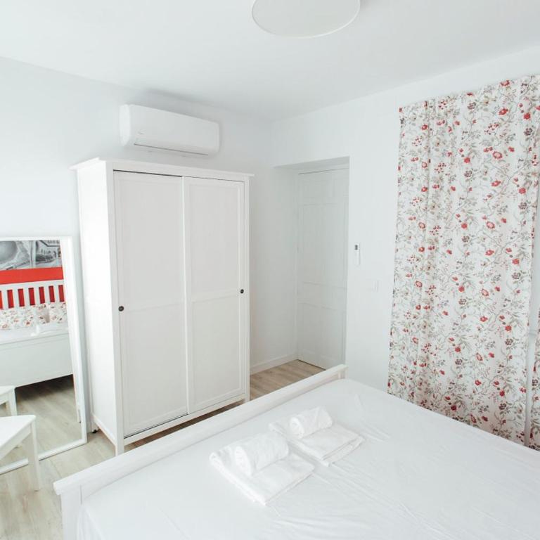 Colorful and diaphanous- 3Bdr 1Bth - Peral - Apartment - 24