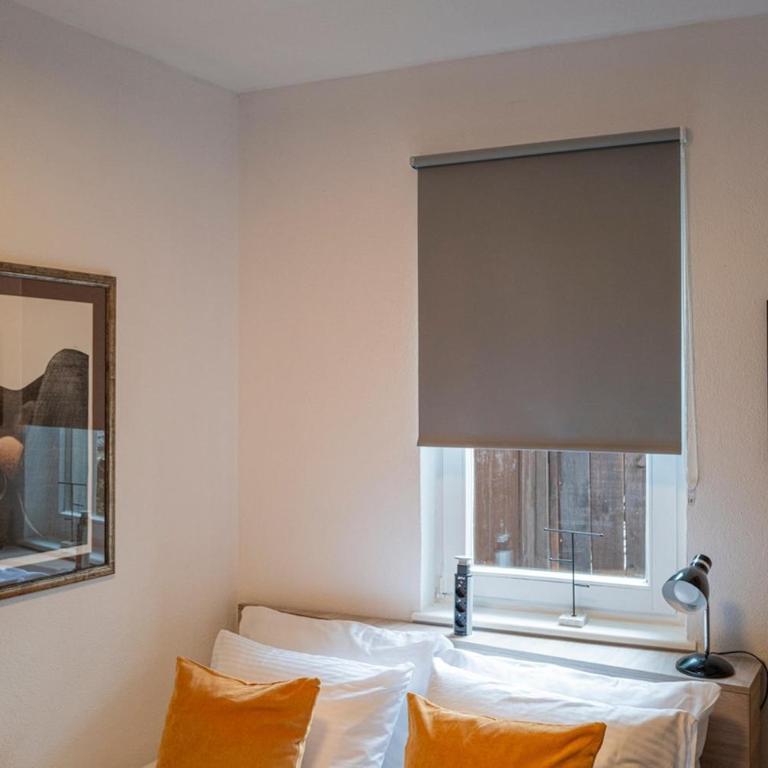 Nana's atelier in the old town - Two-Bedroom Apartment - 18
