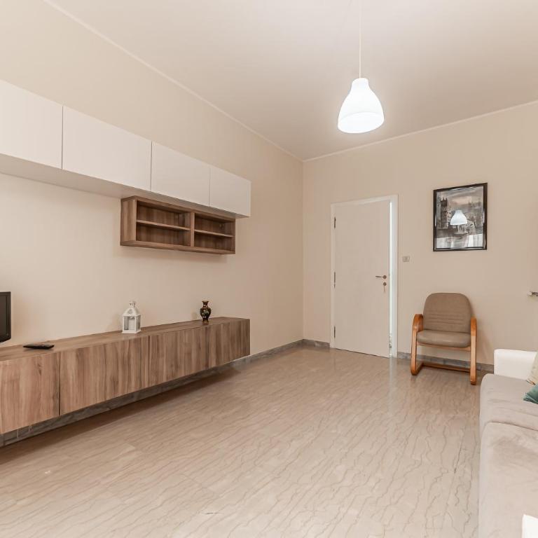 Vacanze Romane - Metro Teano & Wi-Fi - Appartamento Superior con 2 Camere da Letto - 17