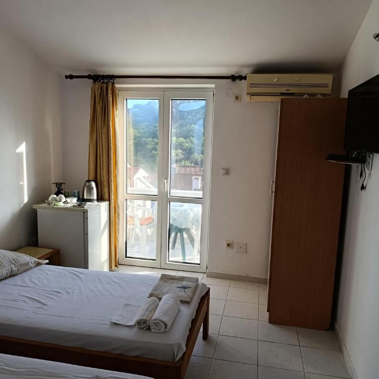 Julija- soba sa razdvojenim krevetima - Apartment mit 1 Schlafzimmer - 2