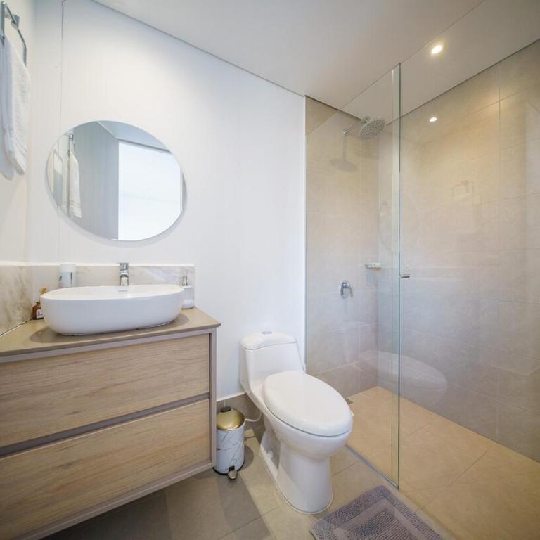 Luxury 2 Bedroom Highrise Apt 5 Min from Provenza - Apartamento de 2 dormitorios - 12