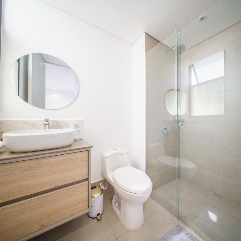 Luxury 2 Bedroom Highrise Apt 5 Min from Provenza - Apartamento de 2 dormitorios - 15