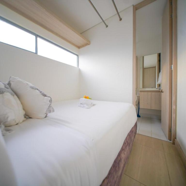 Modern 5 Bedroom w Jacuzzi & Amazing View, Poblado - Apartamento - 6