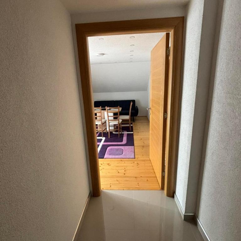 SlatkiDom - Four-Bedroom Apartment - 19