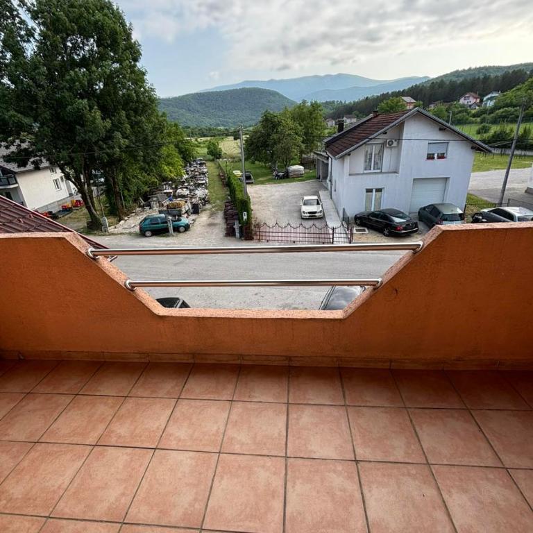 SlatkiDom - Four-Bedroom Apartment - 18